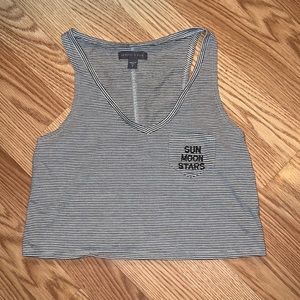 Kendall & Kylie cropped tank